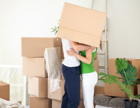 Apartment move support with a removals van in South London