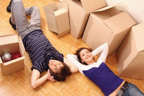 Local office movers handling access challenges in South London