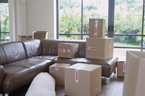Local van service for flat moves in South London