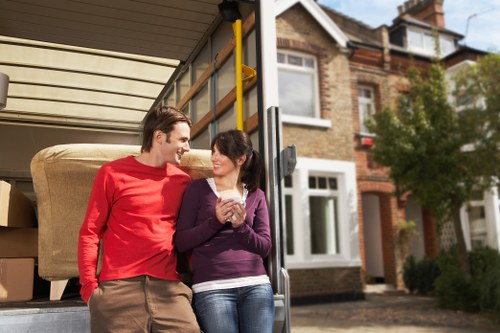 Residential and commercial packing and unpacking support in Southlondon